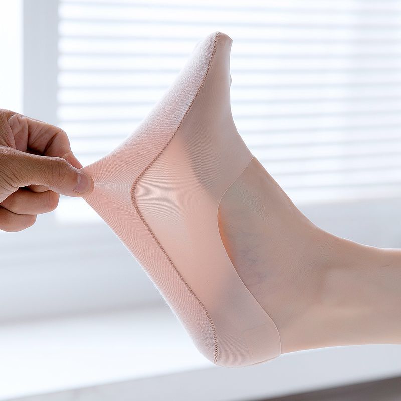 Women's Summer Free Cut Seamless Ice Silk Invisible Socks