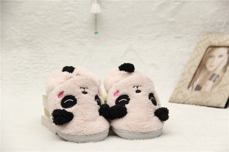 Red panda women's bag with slippers