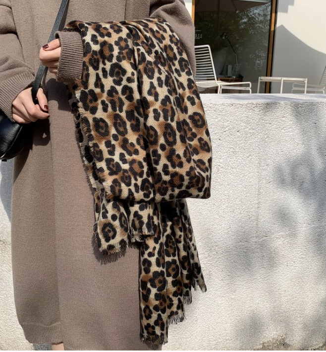 Mode Retro Leopardtørklæde med 100 bånd Damernes koreanske version af varmt halstørklæde/sjal