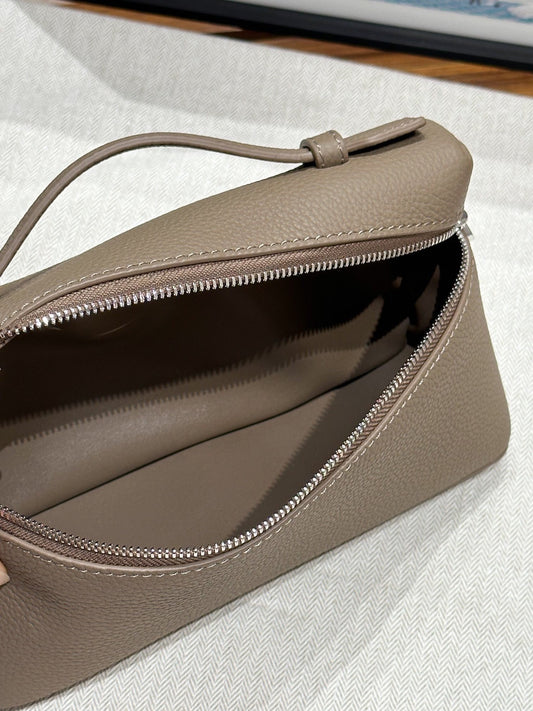 Single Shoulder Crossbody Carrying Real Leather Bag