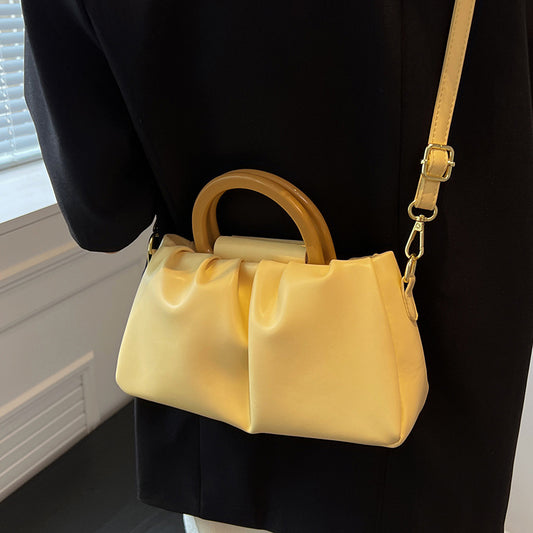 Foldede skuldertasker til kvinder - ny, trendy og alsidig Niche Fashion