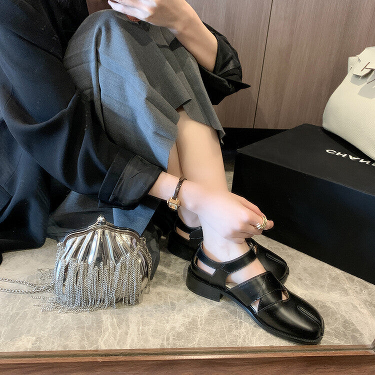 Women's Split-toe Hollow-out Flat Leather Shoes