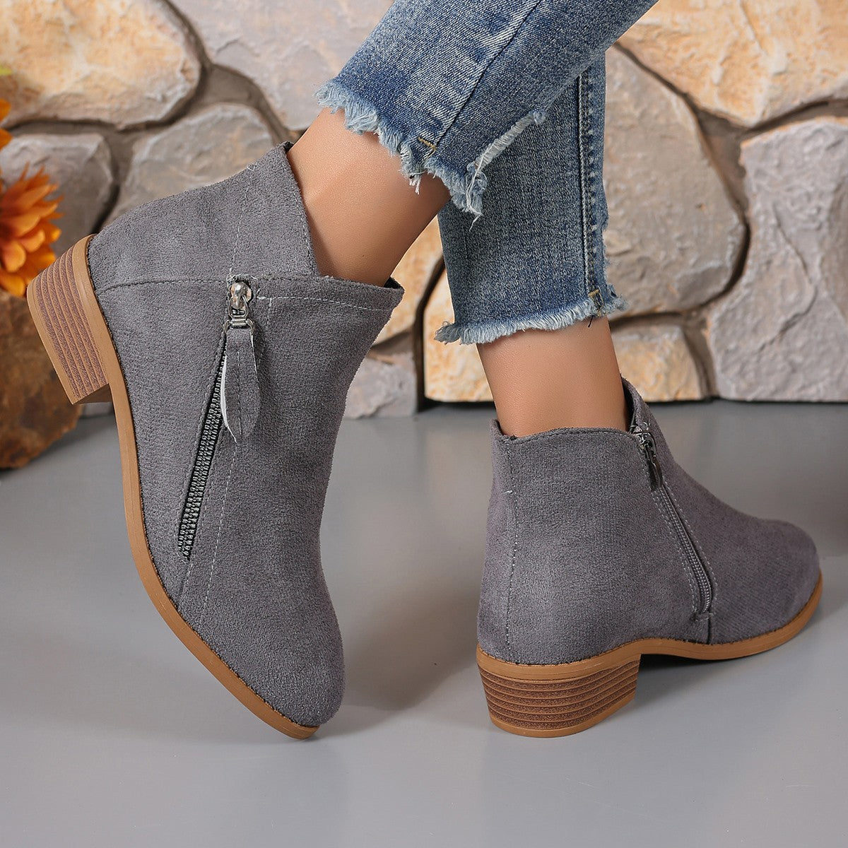 Women's Side Zipper Thick Heel Solid Color Martin Boots