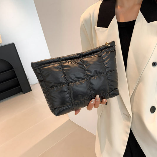 Simple All-match Plaid Embroidery Thread Clutch