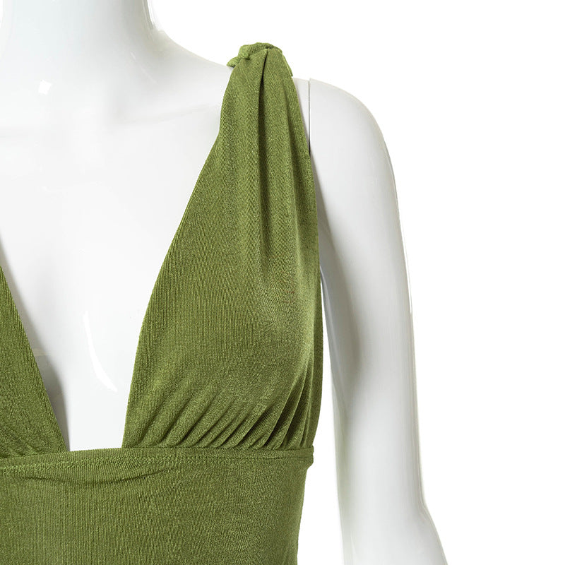 Sleeveless V-neck Revealing Navel And Back  Slim Body
