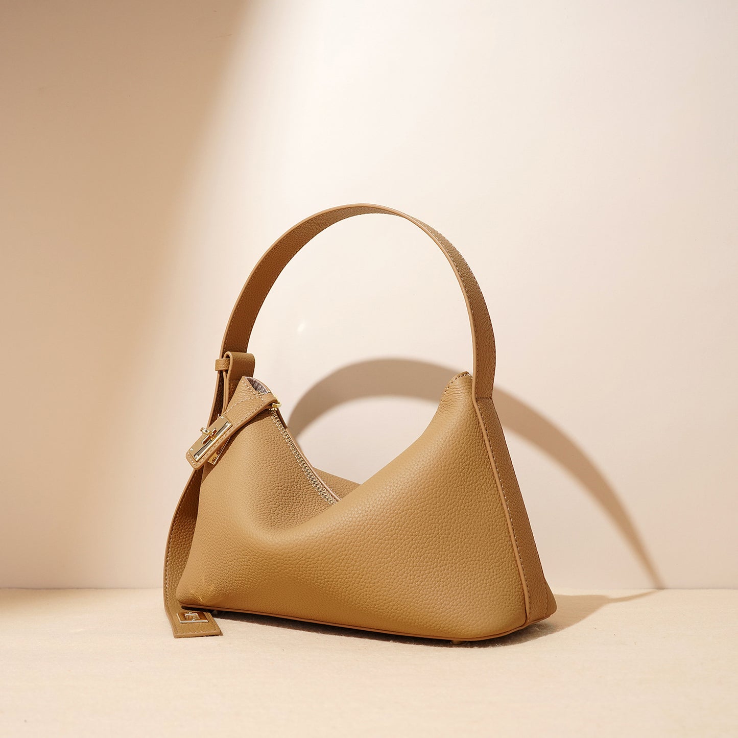 Cowhide Handbag Armpit One Shoulder Genuine Leather Pillow Bag