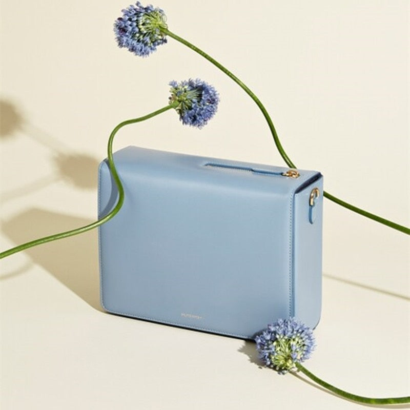 Solid color square box bag