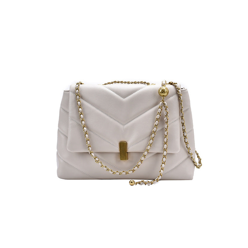 Textured chain shoulder bag