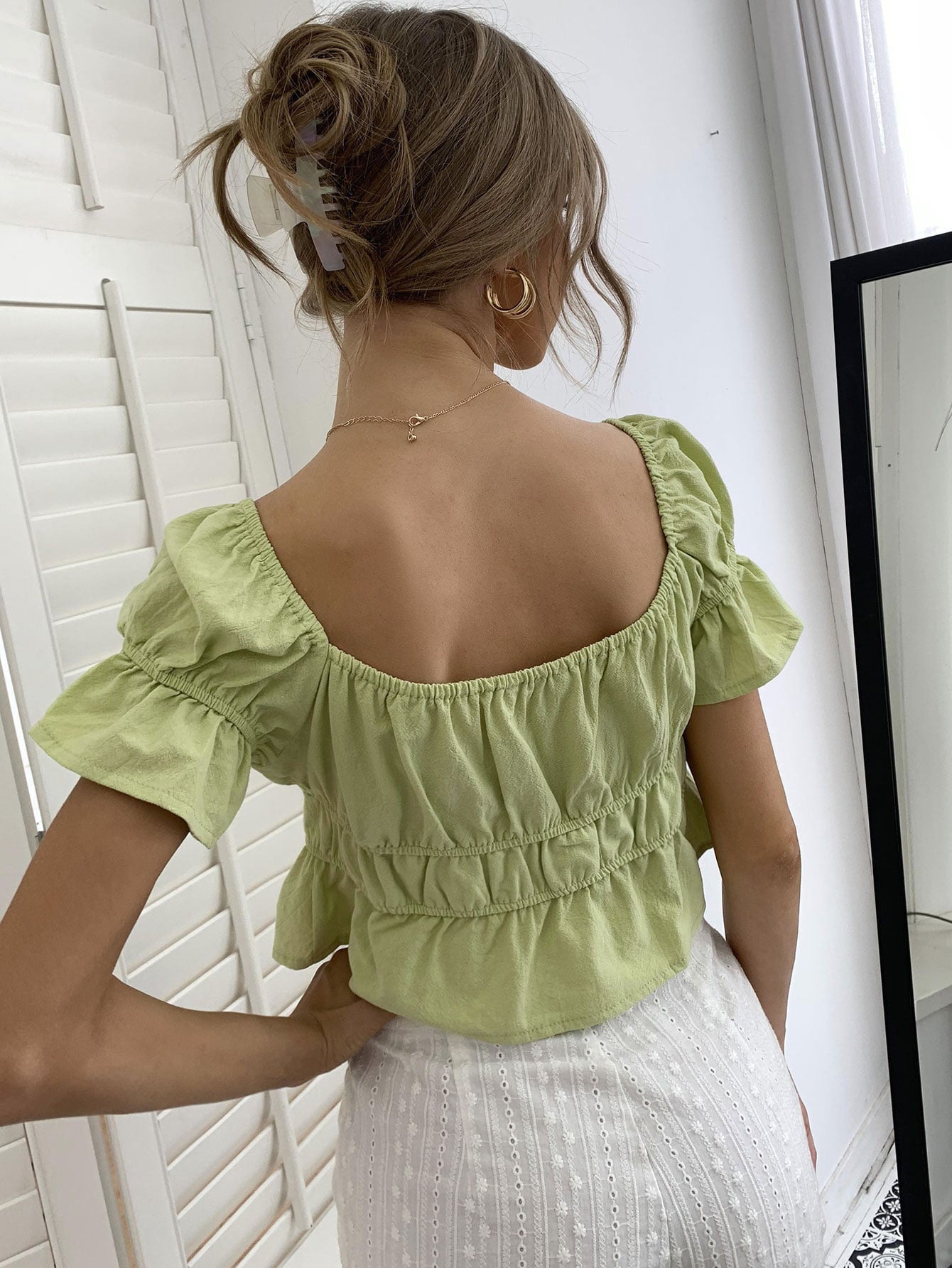 Women's Chest Strap V-neck Lotus Leaf Sleeve Cropped Top