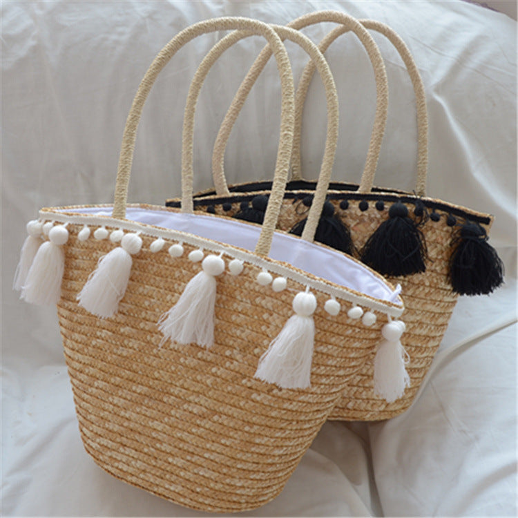 Female hand-woven tassel shoulder bag