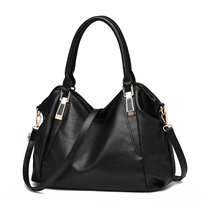 new bag bag ladies classic casual fashion bag Crossbody Bag female hand on behalf of a bill of lading