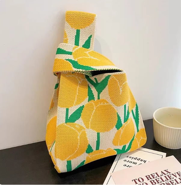 Spring Tulip Knitted Bags Contrast Color And Versatile Hand Carrying