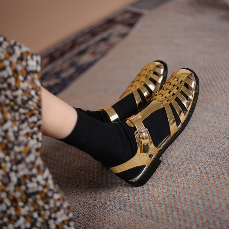 Women's Woven Flat Sandals With Hollow Round Toe In Cowhide