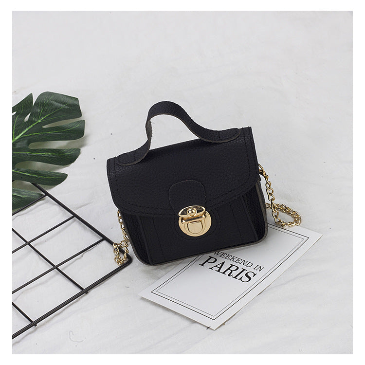 One shoulder slant cross handbag