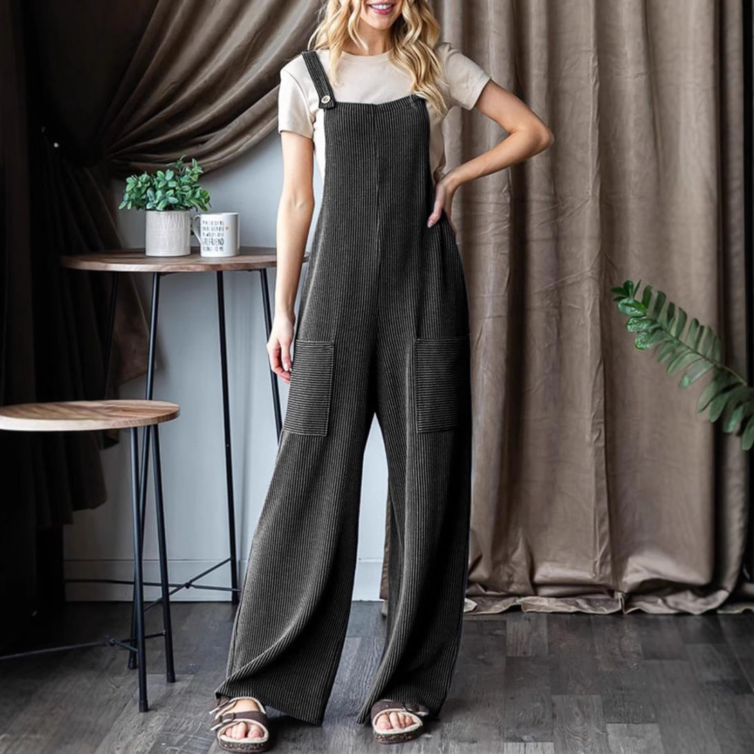 Jumpsuit til kvinder med justerbart spænde og lommer