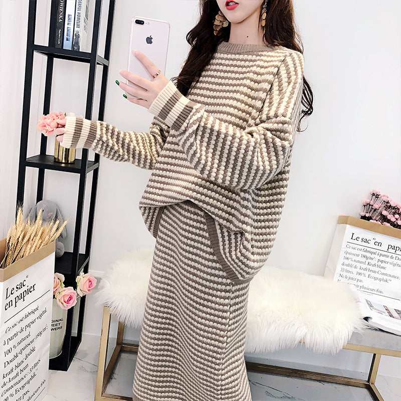 New Autumn Knitwear For Women Loose Western-Style Thickened Skirt And Pullover Sweater Set