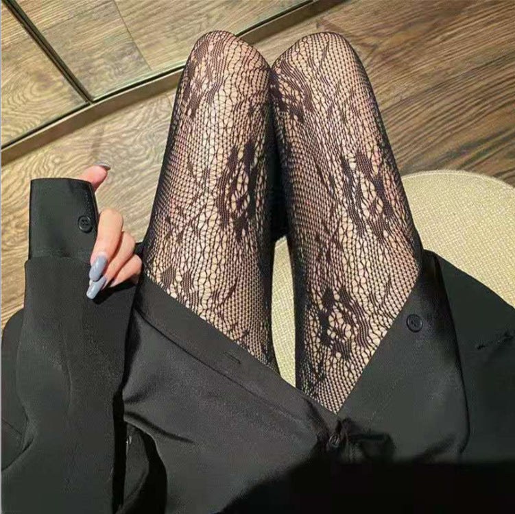 Women's Fashion Love Pattern Fishnet Socks
