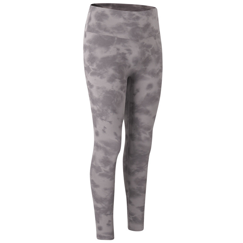 Tight Fit Trousers Without Embarrassment Line