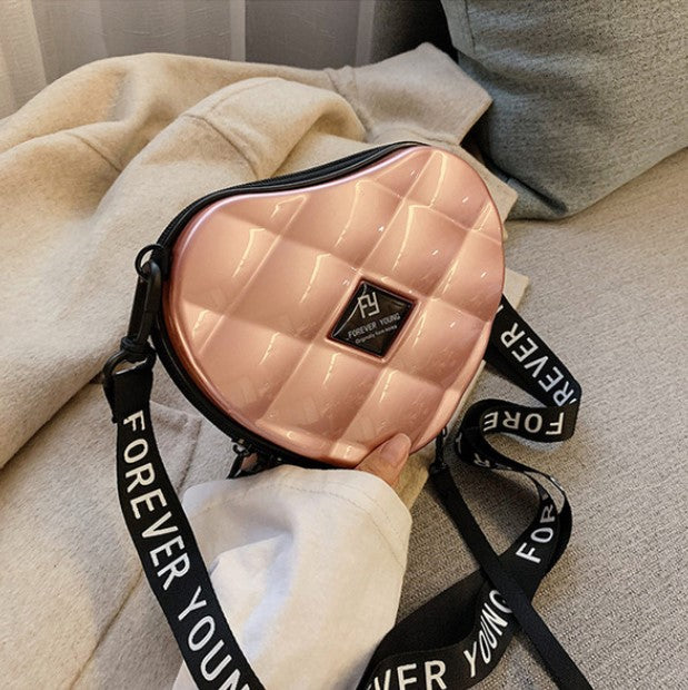 Large capacity slant bag