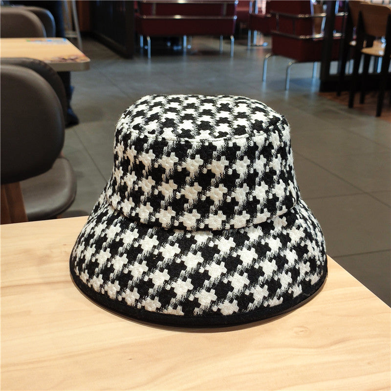 Retro Black And White Classic Thousand Bird Case Fisherman Hat Big