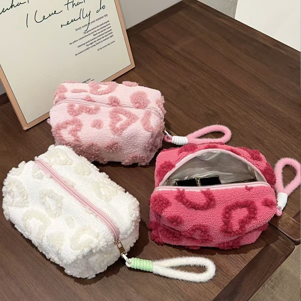 Jacquard Plush Cosmetic Bag Large Capacity Advanced Sense