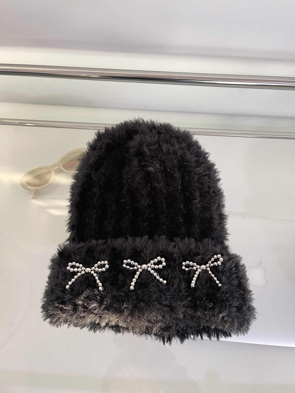 Autumn And Winter Thick Warm Soft Glutinous Knitted Bow Plush Bonnet For Women