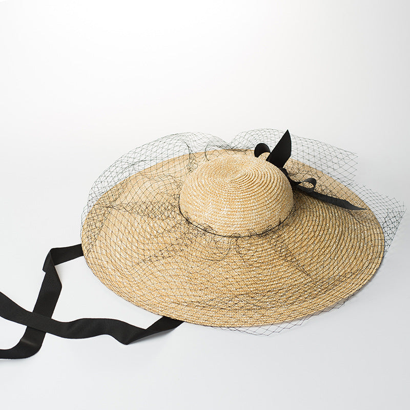 The New British Retro Shallow Top Sunshade Shading Strap Straw Hat