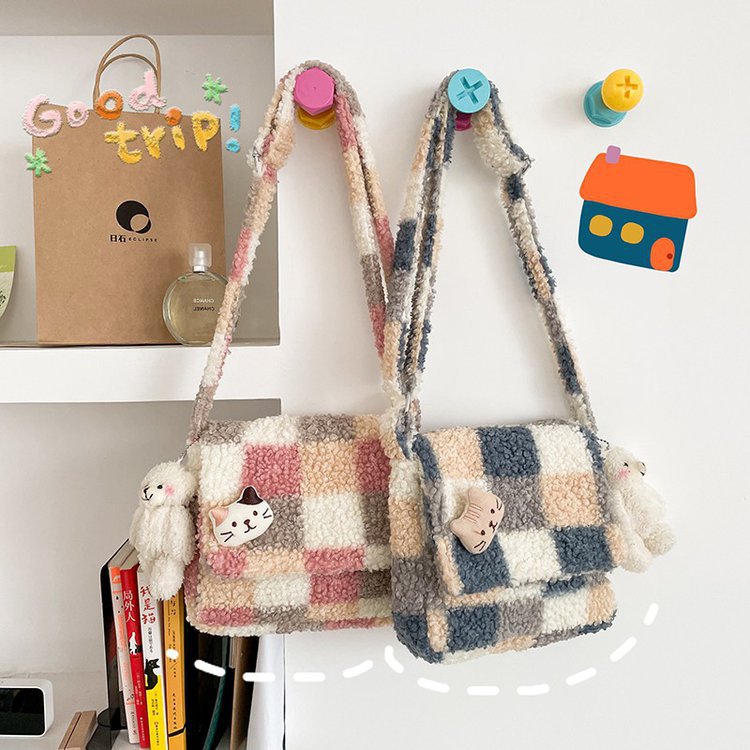 One-shoulder Crossbody Japanese Cute Lamb Plush Bag