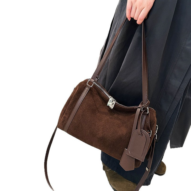 Matte Leather Retro Crossbody Bag In European And American Style