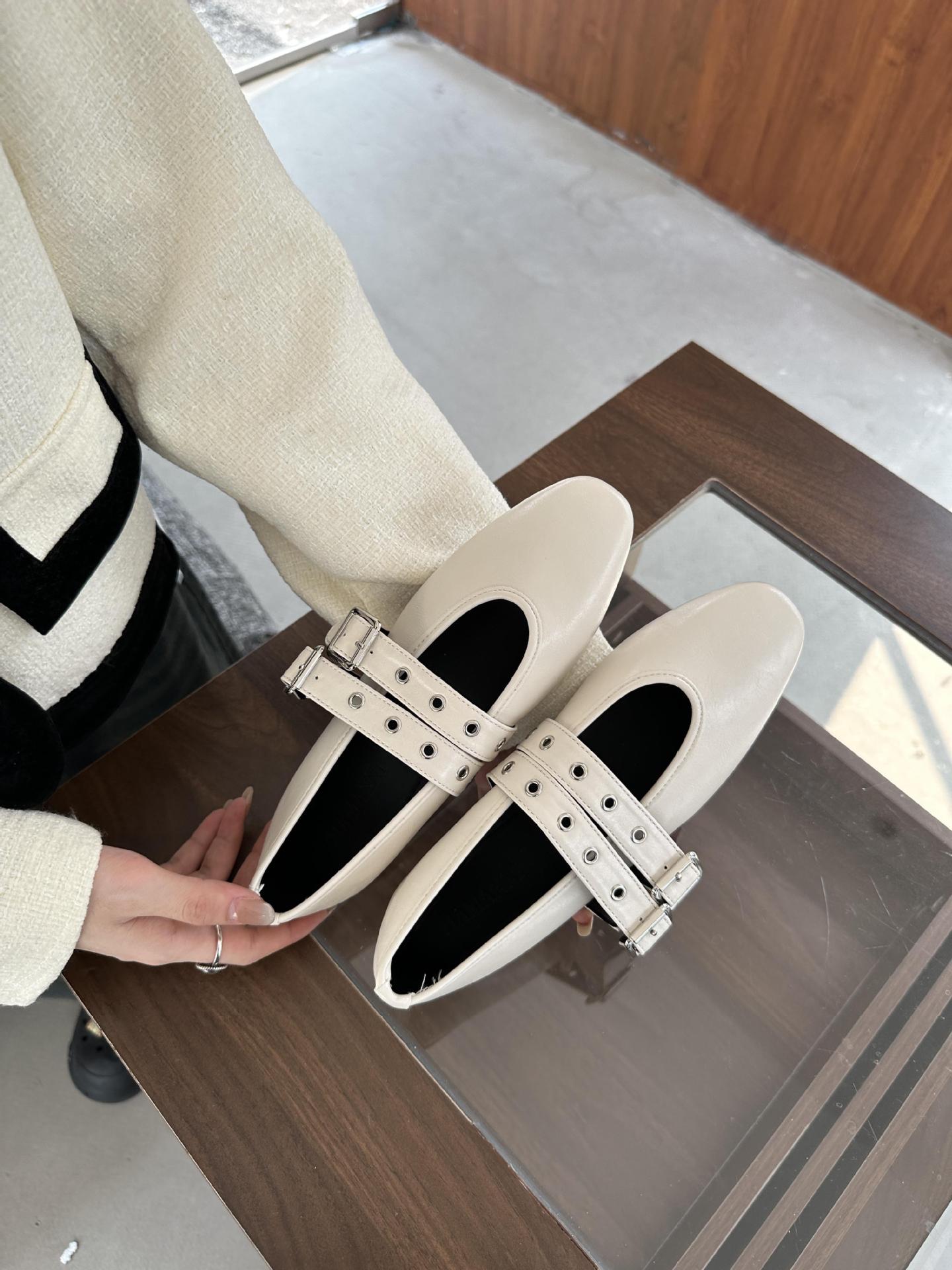 French-style Vintage Flat Height-increasing Womens Shoes