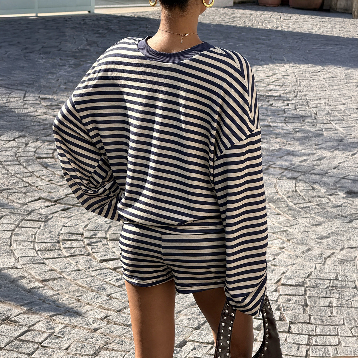 American Retro-Style Striped Crew-Neck Long-Sleeve Shorts Set
