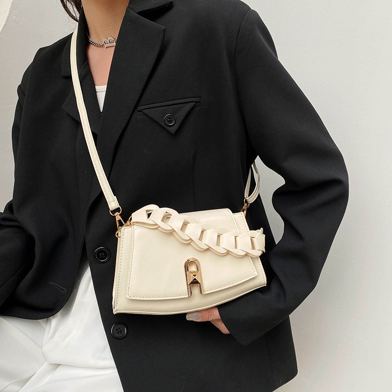 Spring And Summer New Fashion Shoulder Bag Women Messenger Portable Small Square Bag