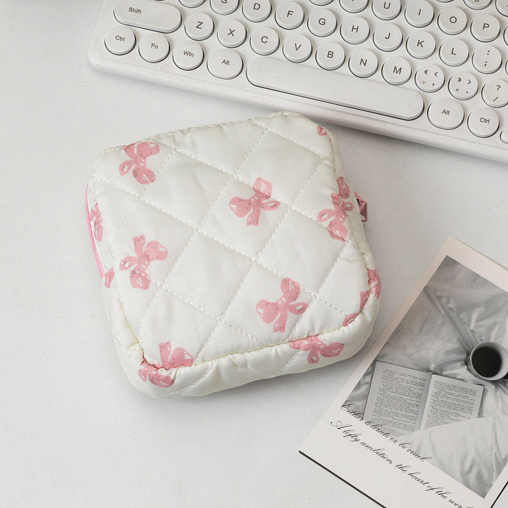 Love Toiletry Traveling Cosmetic Bag