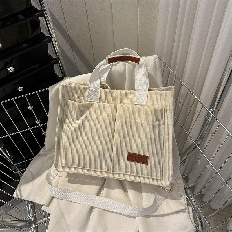Large Capacity Fashion Western Style Shoulder Bag