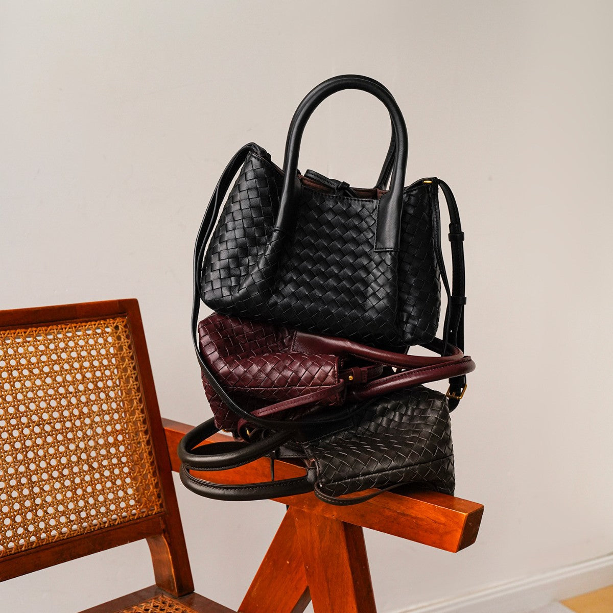 High-capacity Light-luxury Style Woven Tote Bag