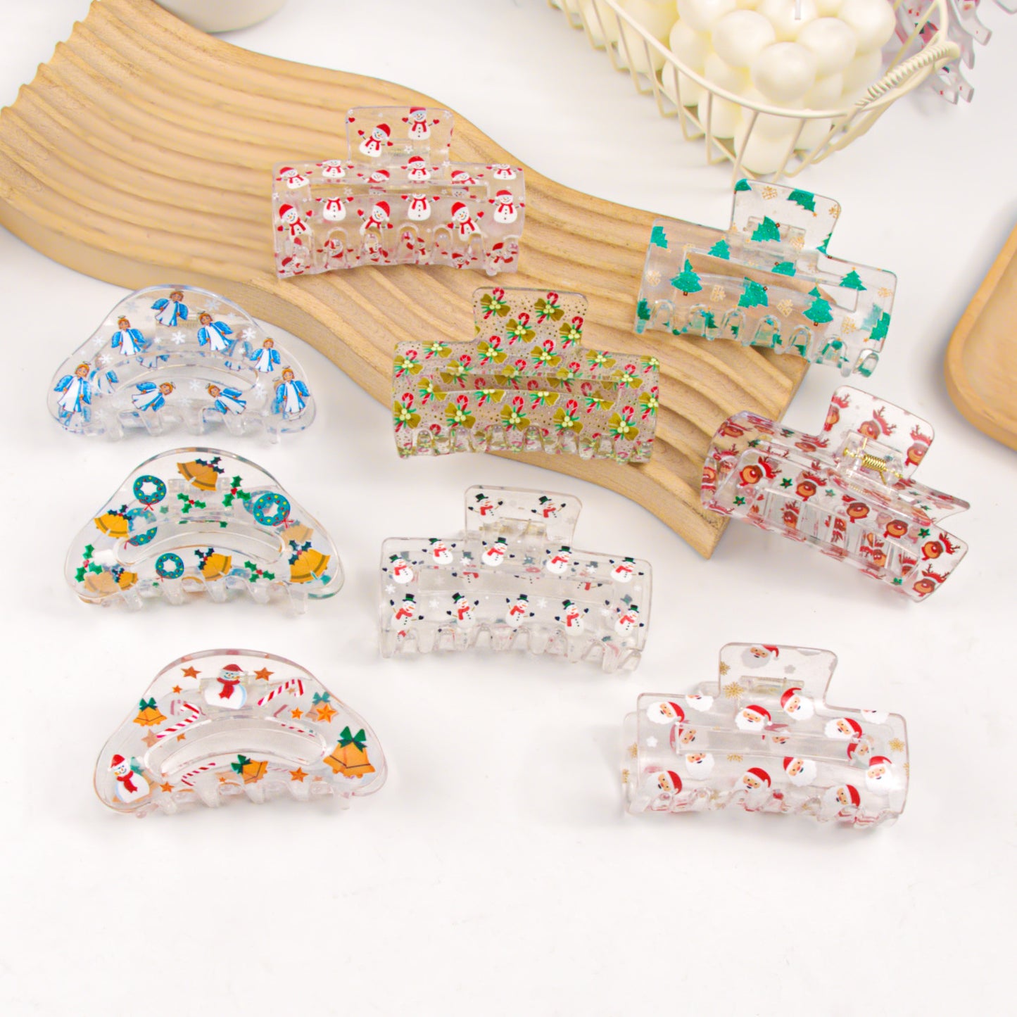 Gingerbread Man Patterned Shark Clip With A Festive Christmas Vibe