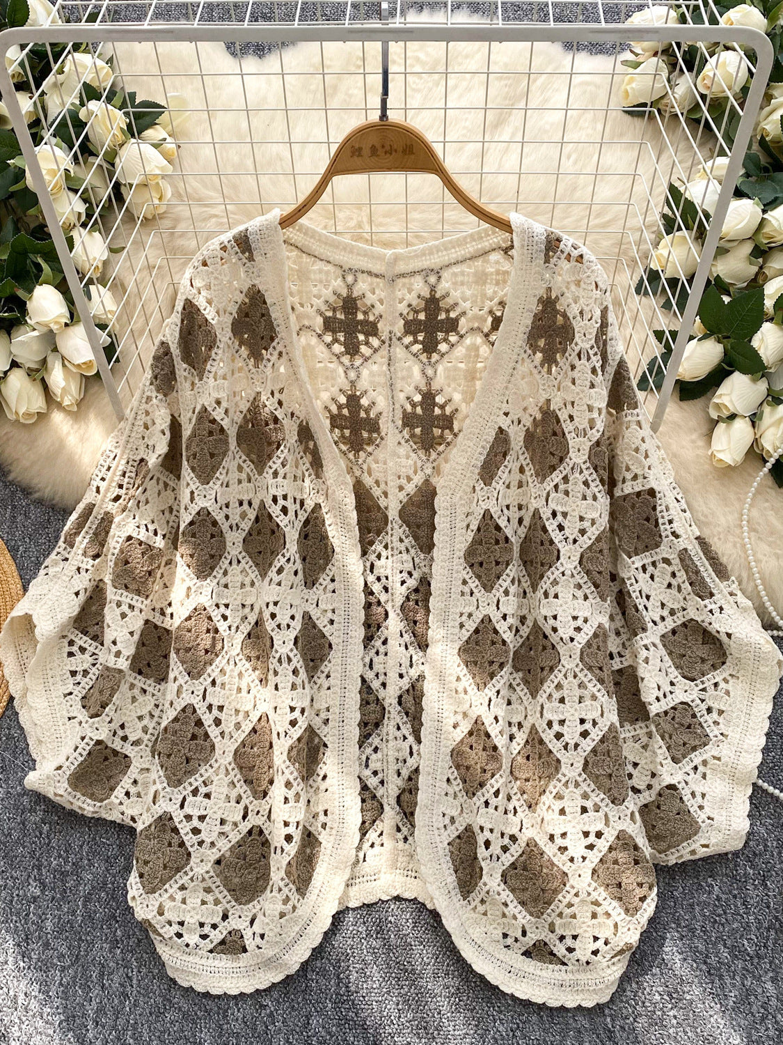 Coat Women's Hollow Crocheted Knitted Batwing Sleeve Top Shawl