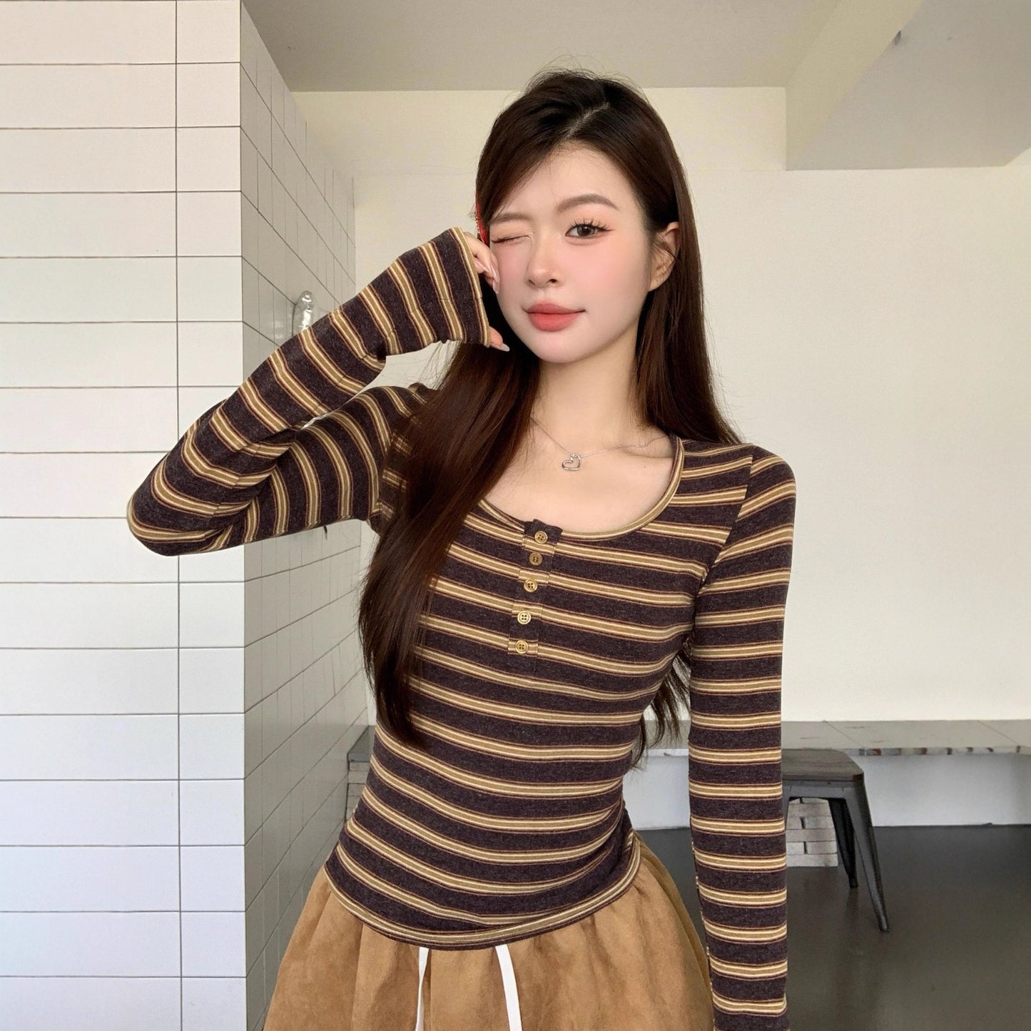 Women's Slim-fit Versatile Casual Layering Or Standalone Top