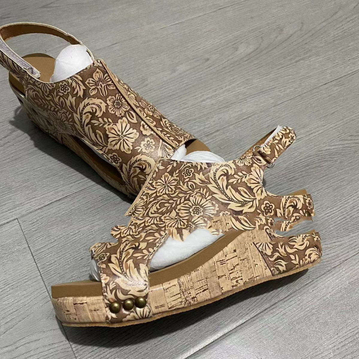 Retro Brown Pattern Large Size Wedge Sandals Platform High Heel