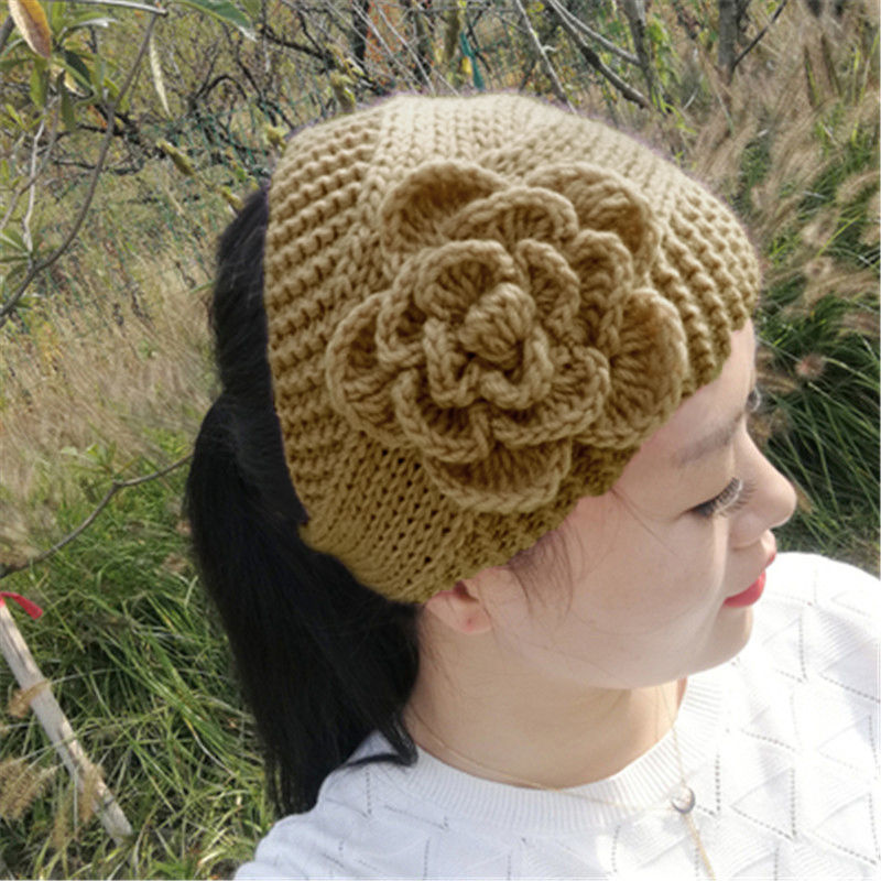 Women's Beanie Windproof Belt Fashion Warm Flower Headgear