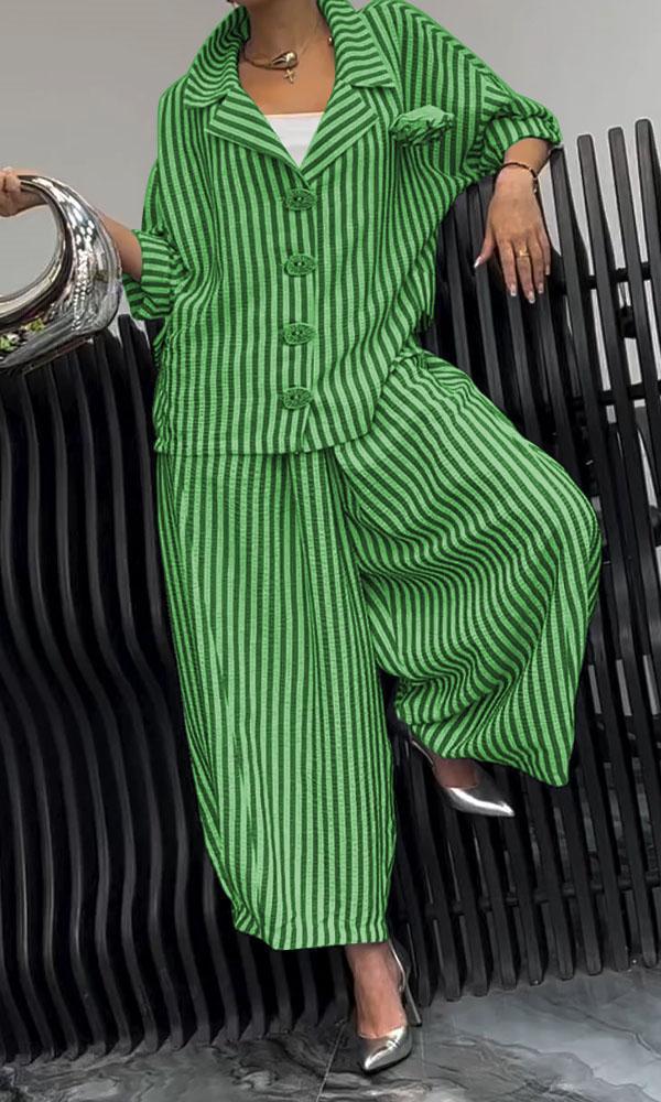 A Casual Set Of Loose Flower-striped Blazer With A Commuting Style