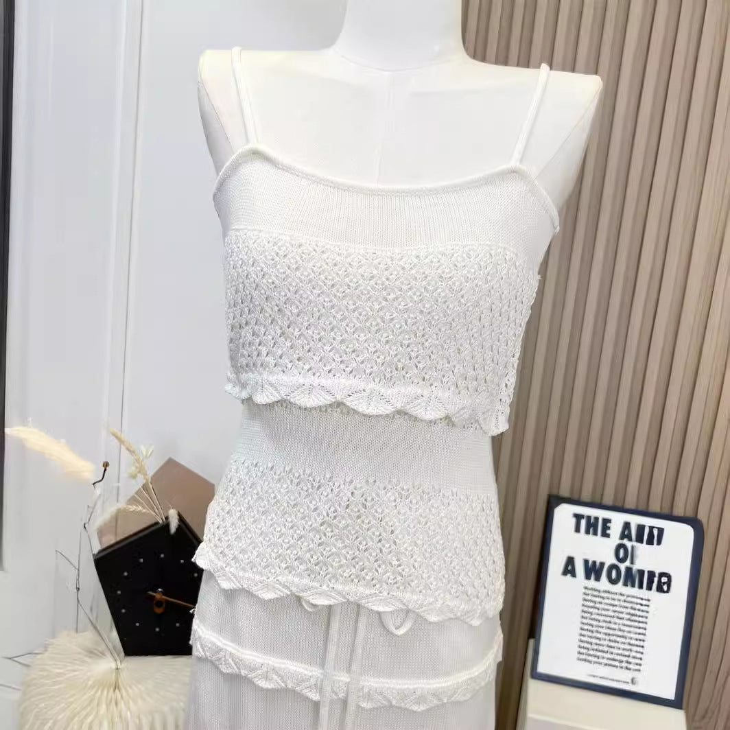 Nanfa Manor Holiday French Style Round Hollow Sling Crocheted Vintage Mid-length Dress Set