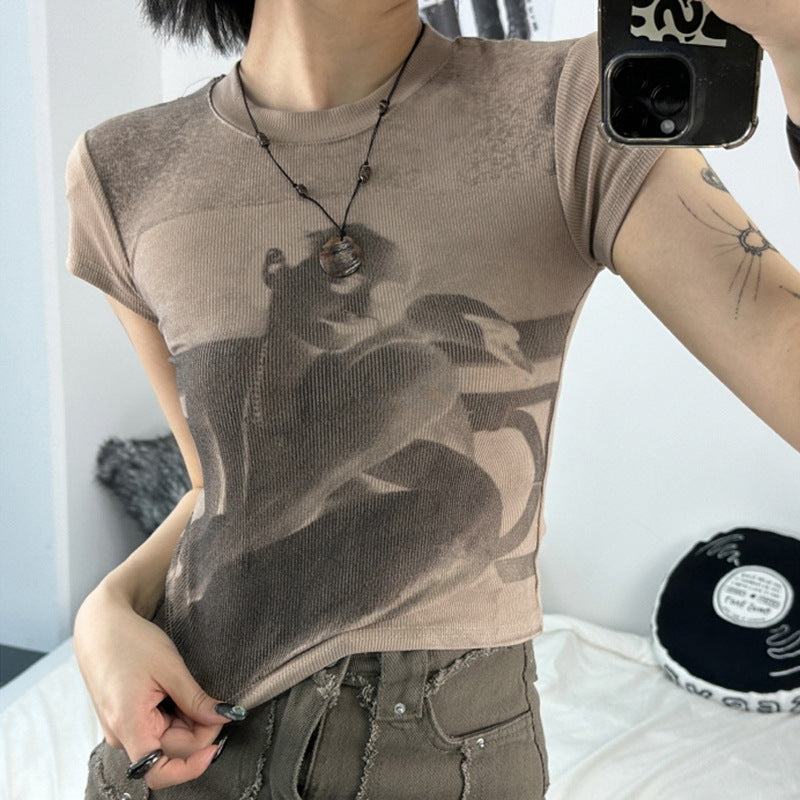 Women's Short Figure Flattering Short Sleeve Top