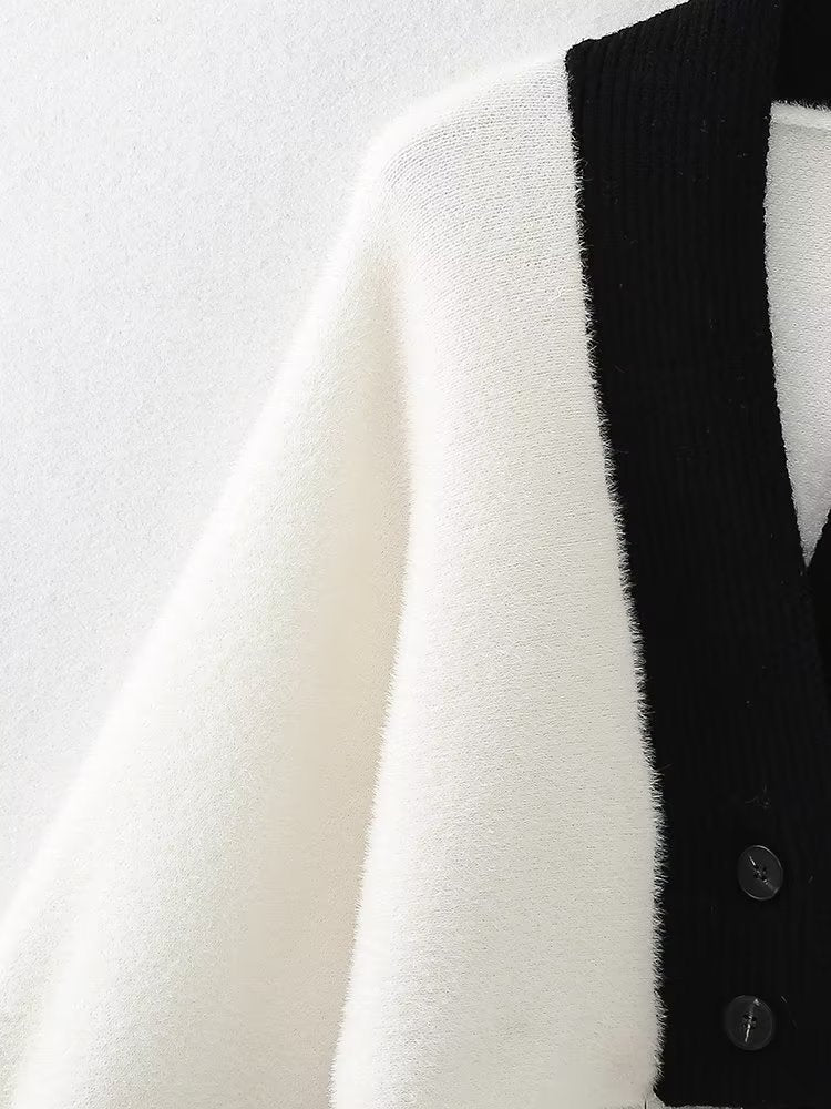 Autumn And Winter New Contrast Color Batwing Shirt Knitted Coat Sweater