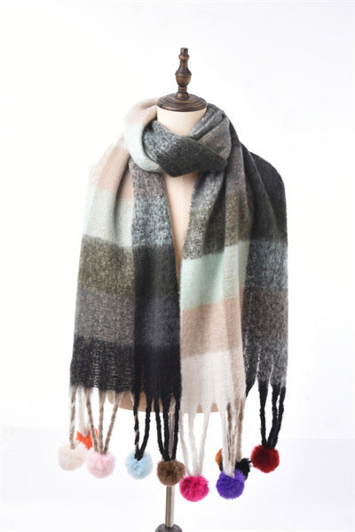 Colorblock All-matching Tassel Ball Circle Yarn Scarf