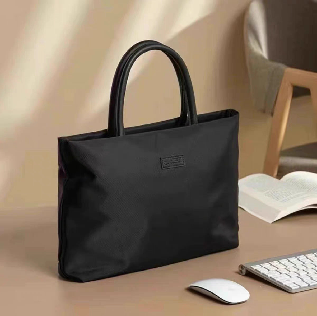 Solid Color Simple Lightweight Women's Laptop Bag