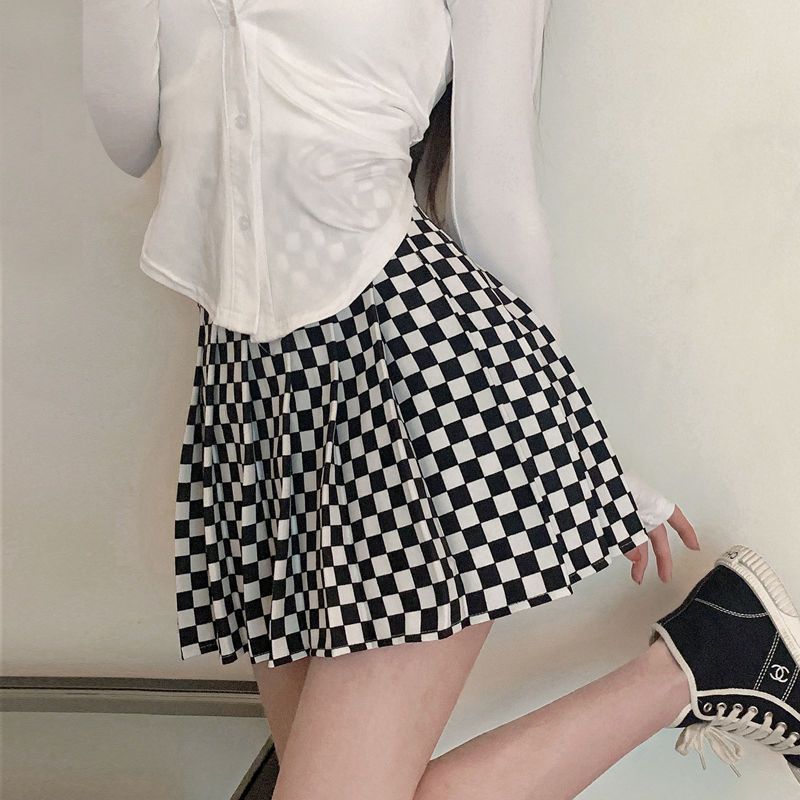 Black And White Plaid Pleated Skirt A- Line Skirt High Waist Slim Fit