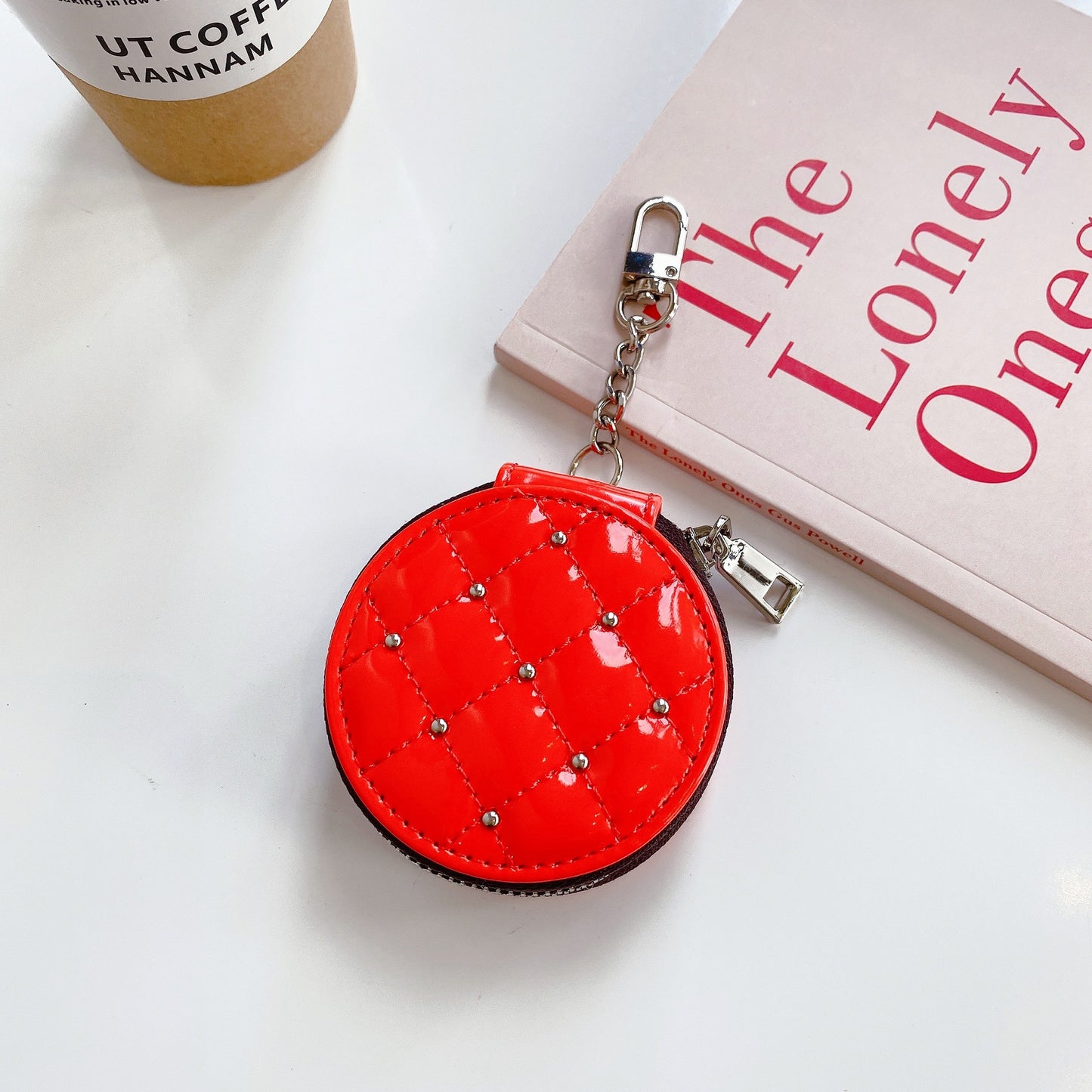 Bluetooth Earphone Protective Case Rivet Rhombus Chain Leather Case