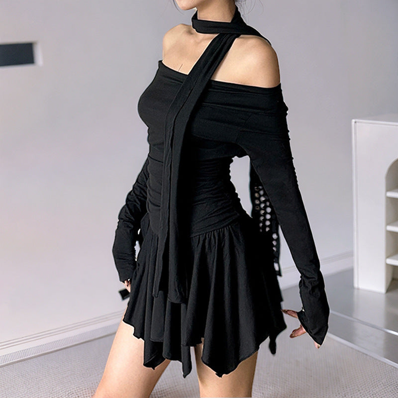 French-style Off-shoulder Pleated Halter-neck Long-sleeve Dress