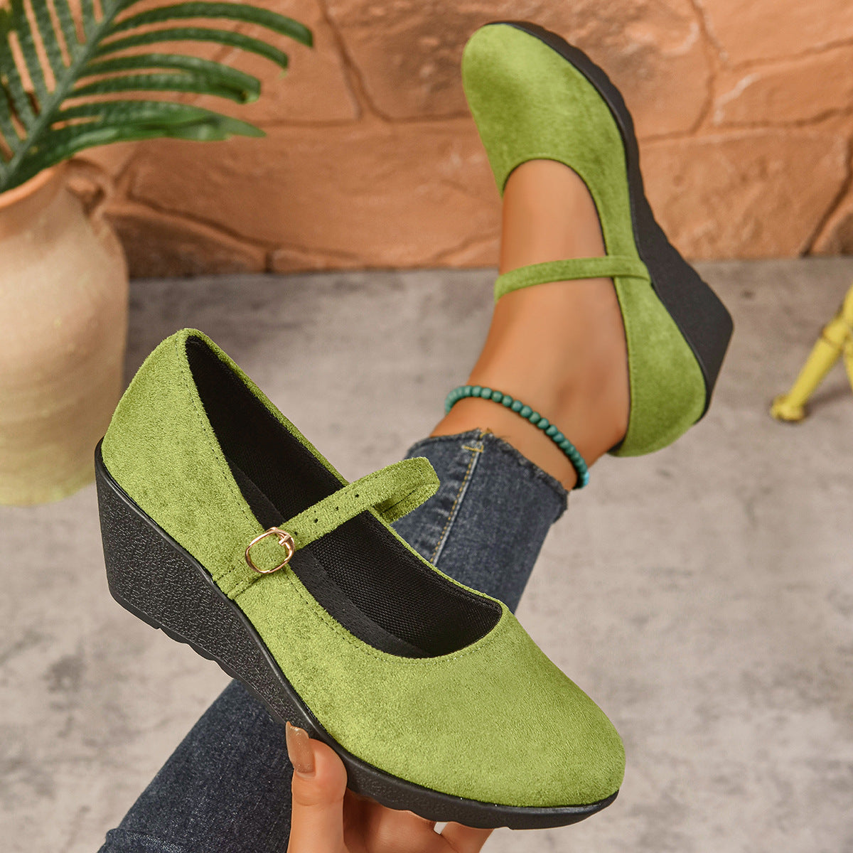 Solid-color Thick-soled Low-cut Comfortable Suede Round-toe Womens Shoes